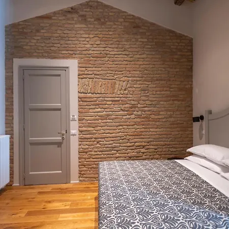 Bed & Breakfast Sei Sequoie Nature & Charme 4*