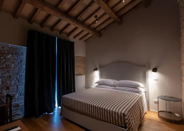 Bed & Breakfast Sei Sequoie Nature & Charme 4*